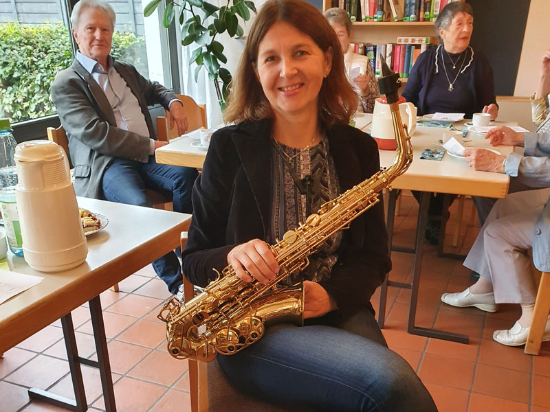 Saxofon-Intermezzi mit Johanna Breimann